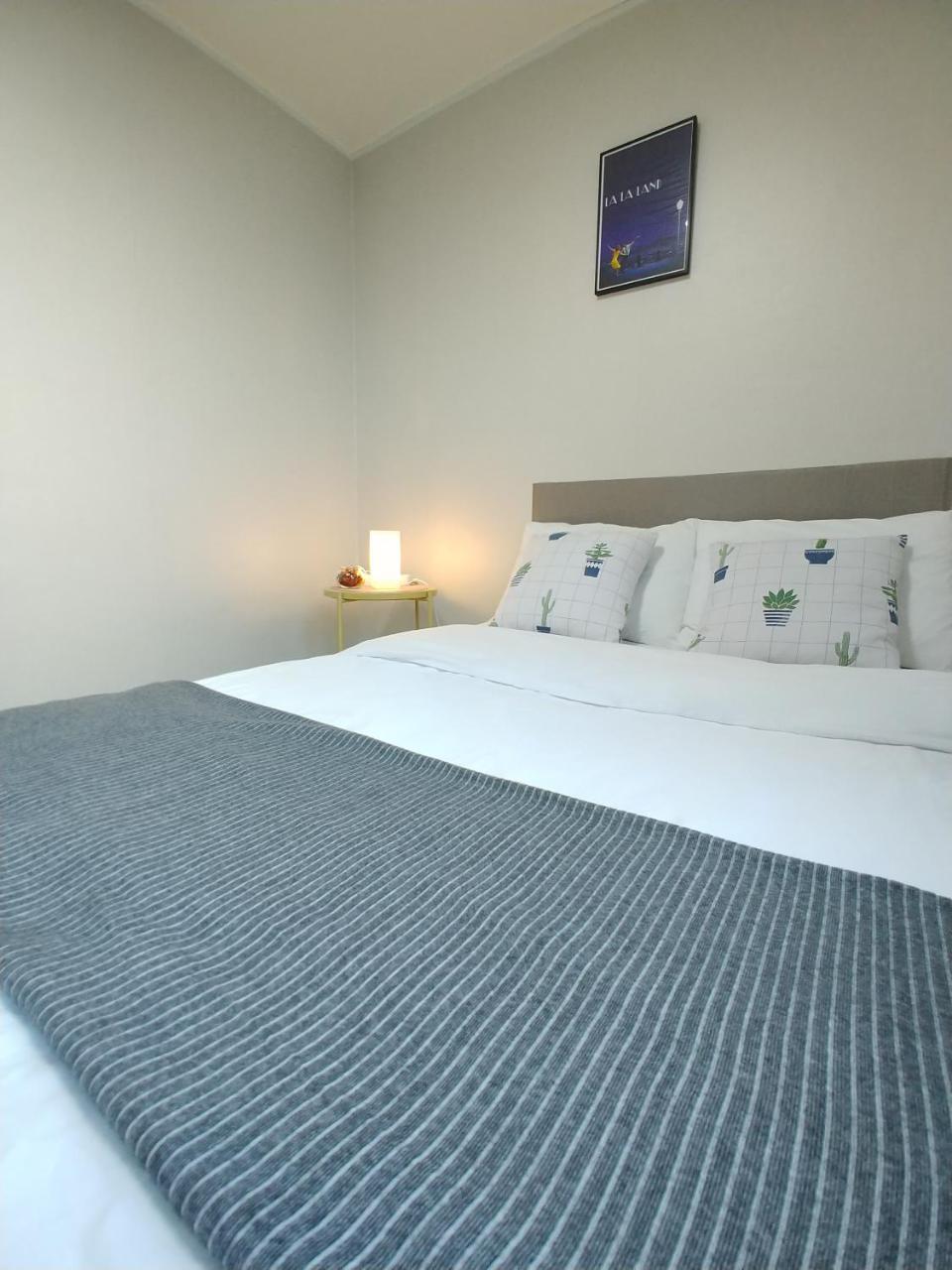 เฮาส์ อิแตวอน Hostel โซล ภายนอก รูปภาพ