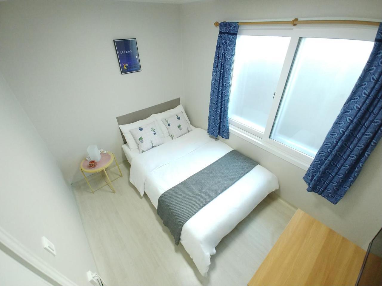 เฮาส์ อิแตวอน Hostel โซล ภายนอก รูปภาพ