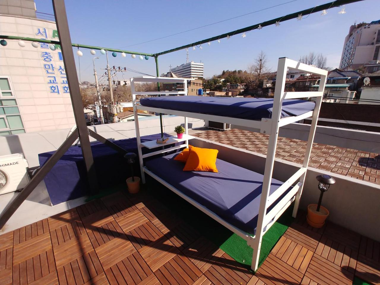 เฮาส์ อิแตวอน Hostel โซล ภายนอก รูปภาพ